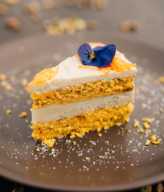 Raw Carrot Cake – prajitura morcov – Greenlicious Oradea (4)