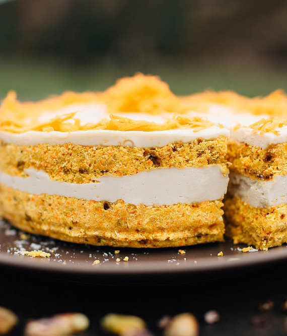 Raw Carrot Cake – prajitura morcov – Greenlicious Oradea (7)