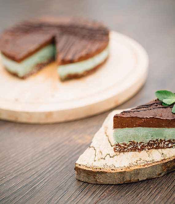 Raw Chocolate Mint Cake – prajitura ciocolata menta – Greenlicious Oradea (3)