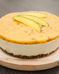 Raw Mango Cake prajitura mango Greenlicious Oradea