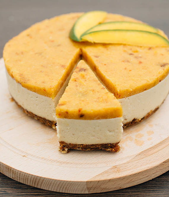 Raw Mango Cake prajitura mango Greenlicious Oradea (5)
